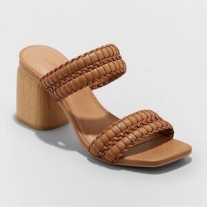 Nikola Mule Heels (NWT) - Universal Thread